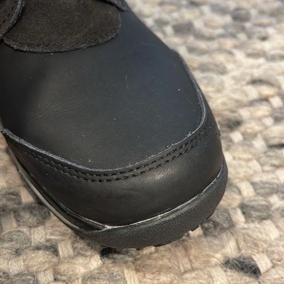 Tall Snow Boots ❄️ - Picture 9 of 9